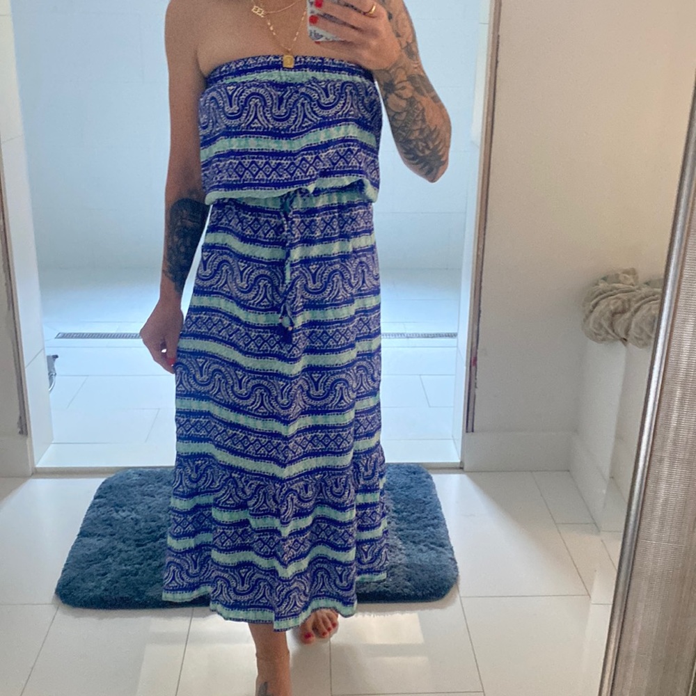 Strapless vineyard vines dress